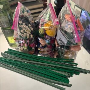 LEGO - Bundle of OG Flowers Bouquet & Wild Flowers